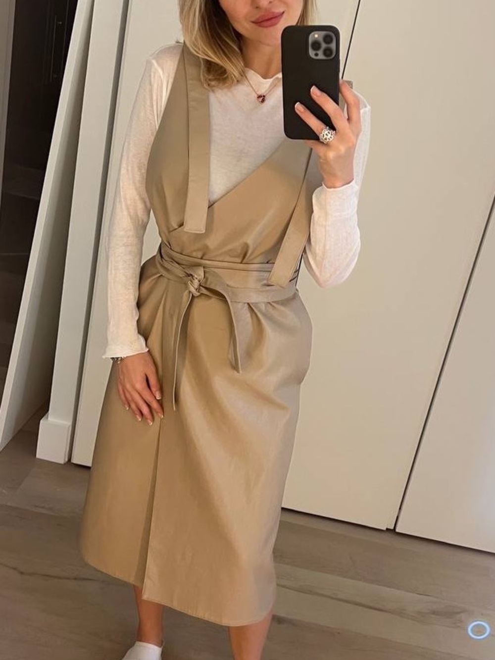 Ushatáva Tan Leather Dress